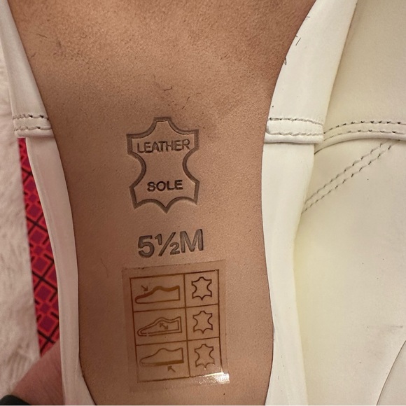 Tory Burch Georgina White Ankle Bootie Size: 5.5 - Picture 10 of 16